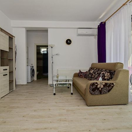 Sea View Astoria By Sunny Mamaia Apartment นาโวดาริ ภายนอก รูปภาพ