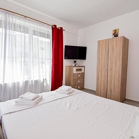 Sea View Astoria By Sunny Mamaia Apartment นาโวดาริ ภายนอก รูปภาพ