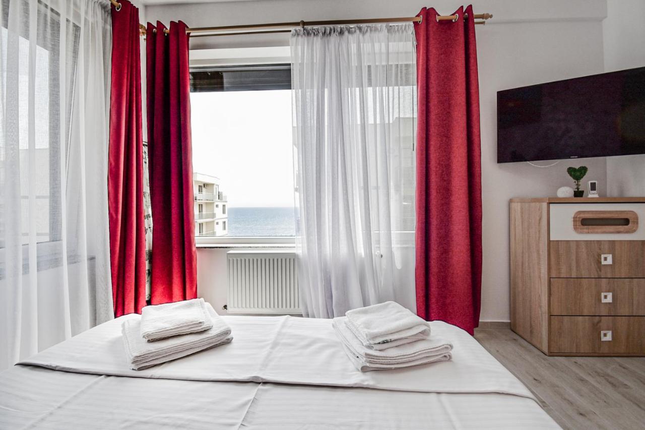 Sea View Astoria By Sunny Mamaia Apartment นาโวดาริ ภายนอก รูปภาพ